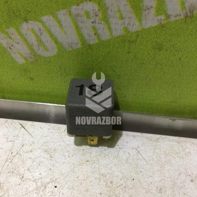 Реле VW Passat B5+ 00-05