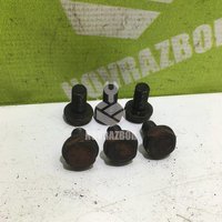 Болт коленвала VW Passat  B3  1988-1993