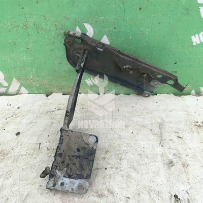 Панель передняя Audi 80 90 B3 86-91 Панель передняя Audi 80 90 B3 86-91