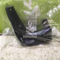 Брызговик передний правый Kia Cerato 2004-2008