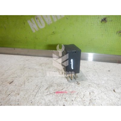 Реле Renault Laguna 3 09+ Реле Renault Laguna 3 09+