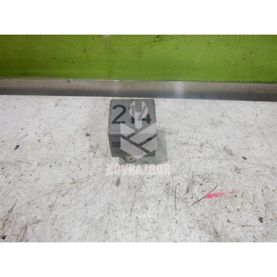 Реле VW Passat B5+ 00-05