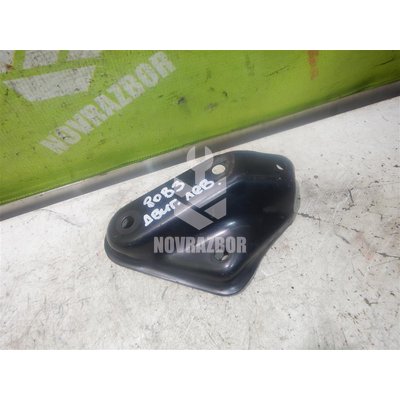 Кронштейн двигателя левый Audi 80  90  B3  86-91