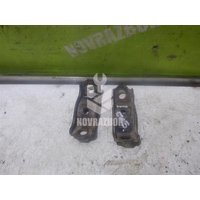 Кронштейн крепления переднего стабилизатора Hyundai Lantra 96-00