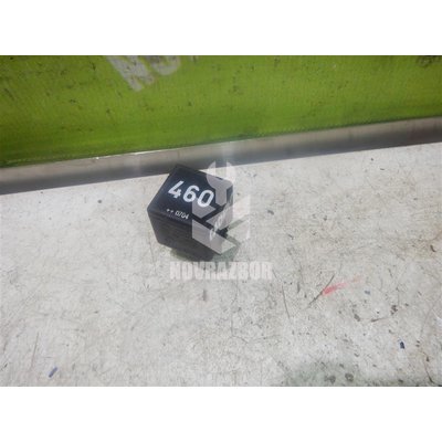 Реле VW Caddy 3 2004-2015 Реле VW Caddy 3 2004-2015