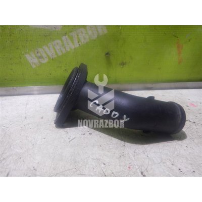 Крышка термостата Skoda Octavia A5 1Z 04-13 Крышка термостата Skoda Octavia A5 1Z 04-13