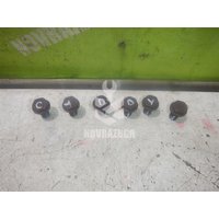 Болт маховика Skoda Octavia A5 1Z   04-13