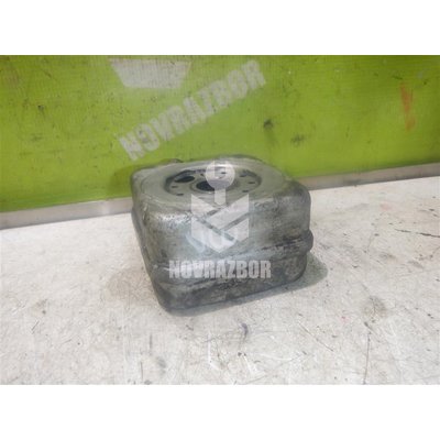 Радиатор масляный VW Caddy 1 1983-1992