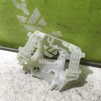 Кронштейн (сопут. товар) Mazda Mazda 3  BK  02-09