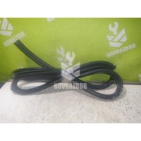 Уплотнитель двери Mazda Mazda 3  BK  02-09