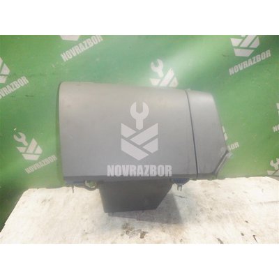 Бардачок Mazda Mazda 3  BK  02-09