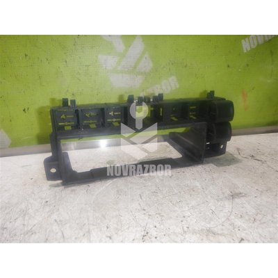 Рамка магнитолы Opel Vectra B 1995-1999 Рамка магнитолы Opel Vectra B 1995-1999