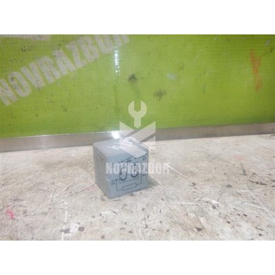 Реле VW Golf 4 Bora 97-05 Реле VW Golf 4 Bora 97-05