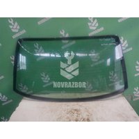 Стекло заднее VW Passat  B3  1988-1993