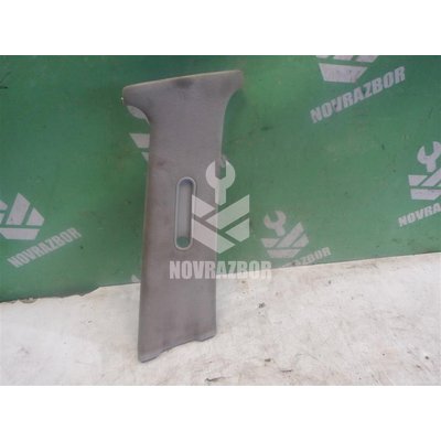 Обшивка стойки VW Golf 4 Bora 97-05
