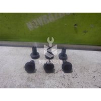 Болт маховика VW Passat  B3  1988-1993