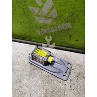 Датчик AIR BAG Toyota Highlander I 01-06