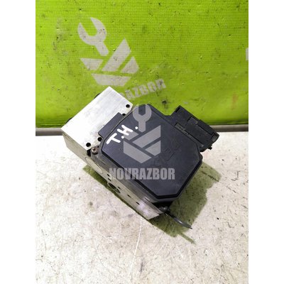 Блок ABS насос Toyota Highlander I 01-06