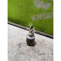 Датчик включения стопсигнала Toyota Highlander I 01-06