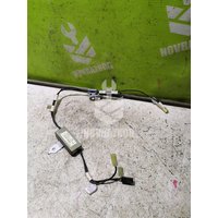 Антенна Toyota Highlander I 01-06