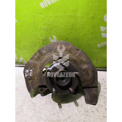 Кулак поворотный передний левый Toyota Highlander I 01-06