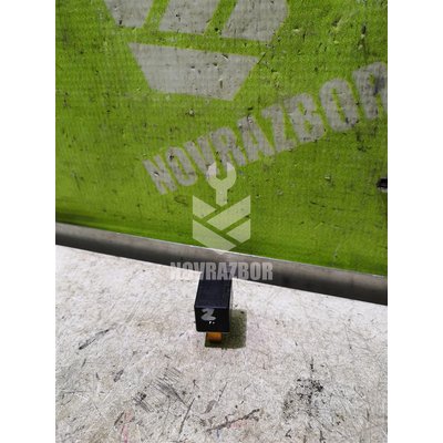 Реле Toyota Highlander I 01-06