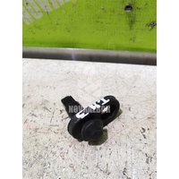 Выключатель концевой Toyota Highlander I 01-06