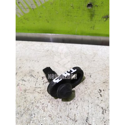 Выключатель концевой Toyota Highlander I 01-06