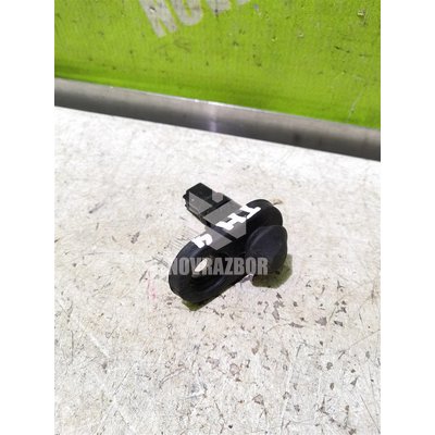 Выключатель концевой Toyota Highlander I 01-06