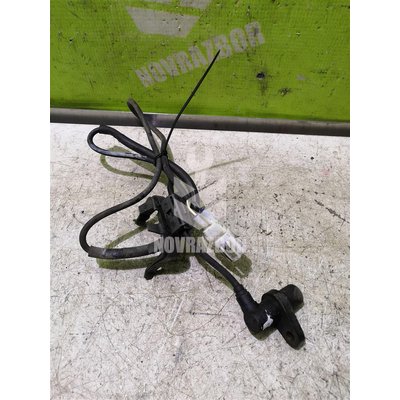 Датчик ABS передний правый Toyota Highlander I 01-06