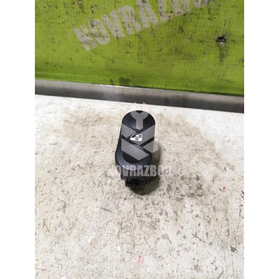 Кнопка стеклоподъемника Renault Logan 2005-2014