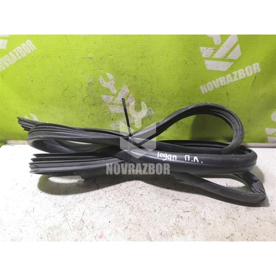 Уплотнитель двери Renault Logan 2005-2014