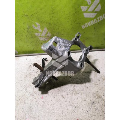 Кронштейн (сопут. товар) BMW 5-серия E39 1995-2003 Кронштейн (сопут. товар) BMW 5-серия E39 1995-2003