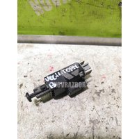 Датчик включения стопсигнала Opel Vectra B 1999-2002