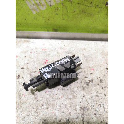 Датчик включения стопсигнала Opel Vectra B 1999-2002