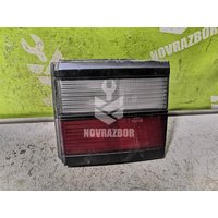 Фонарь задний внутренний правый VW Passat B3 1988-1993