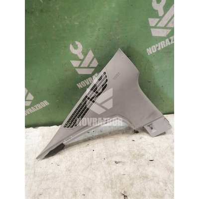 Обшивка стойки Renault Megane 2 02-09 Обшивка стойки Renault Megane 2 02-09