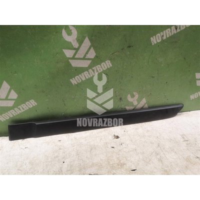 Молдинг задней левой двери Renault Megane 2 02-09