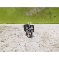 Реле Toyota Highlander I 01-06