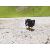 Реле Toyota Highlander I 01-06