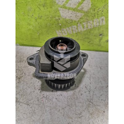 Насос водяной (помпа) VW Golf 4 Bora 97-05