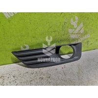 Решетка в бампер левая Ford Focus 2 05-08