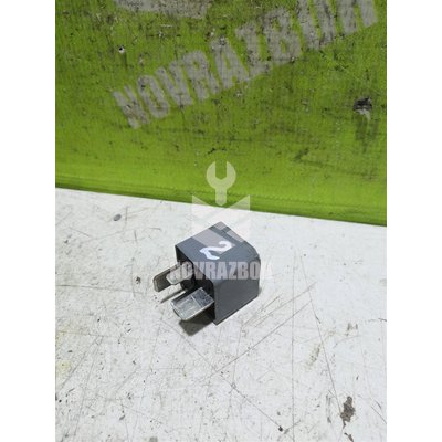 Реле Ford Mondeo 2 96-00 Реле Ford Mondeo 2 96-00