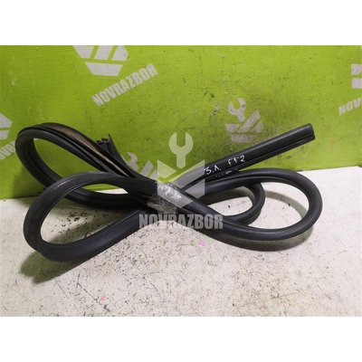 Уплотнитель двери Ford Focus 2 08-11 Уплотнитель двери Ford Focus 2 08-11