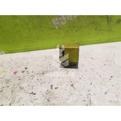 Реле Renault Megane 99-02 Реле Renault Megane 99-02