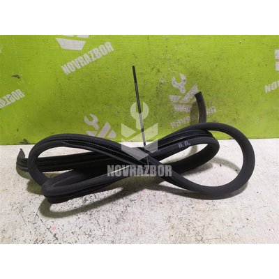 Уплотнитель двери Mercedes Benz W210 E-class 1995-2000 Уплотнитель двери Mercedes Benz W210 E-class 1995-2000