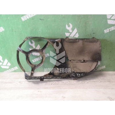 Диффузор вентилятора Audi 80 90 B3 86-91 Диффузор вентилятора Audi 80 90 B3 86-91