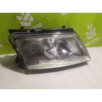 Фара правая VW Passat B5 96-00