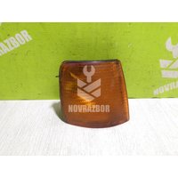 Указатель поворота правый желтый VW Passat  B3  1988-1993