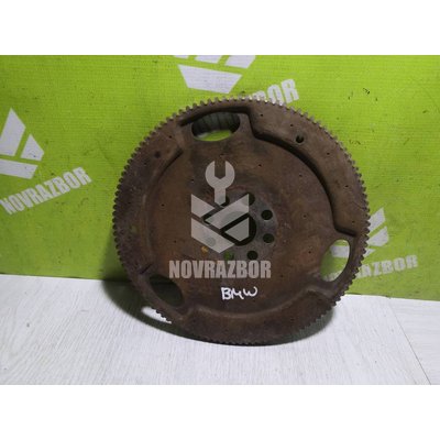 Маховик BMW 5-серия E39 1995-2003 Маховик BMW 5-серия E39 1995-2003